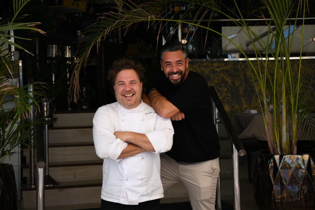 Lo chef Riccardo Cori con Luigi Longobardi al Chantico